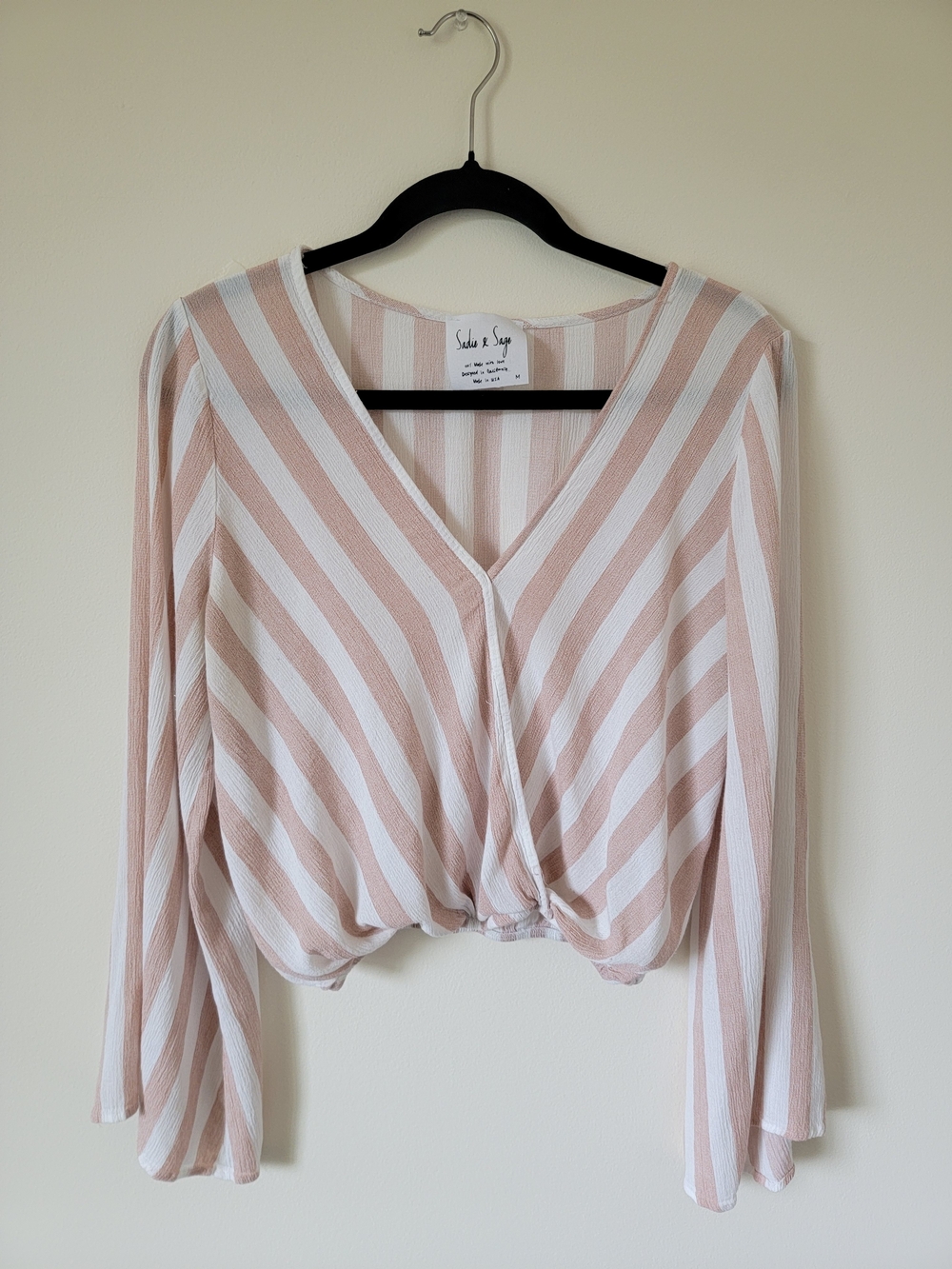 Sadie & Sage Pink Stripe V-Neck Long Sleeve Top